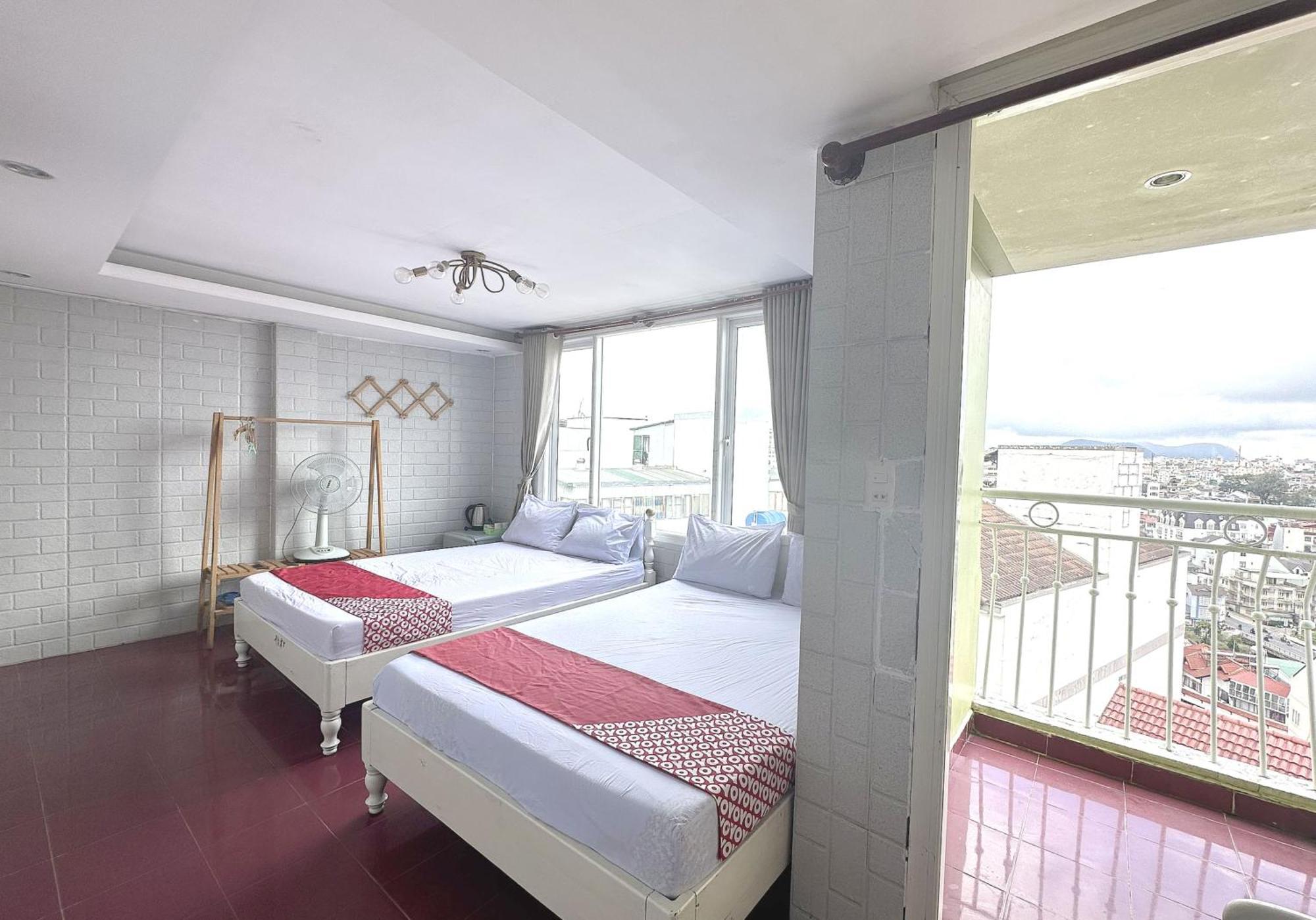 Oyo 1196 Le Vu Hotel Da Lat Zewnętrze zdjęcie
