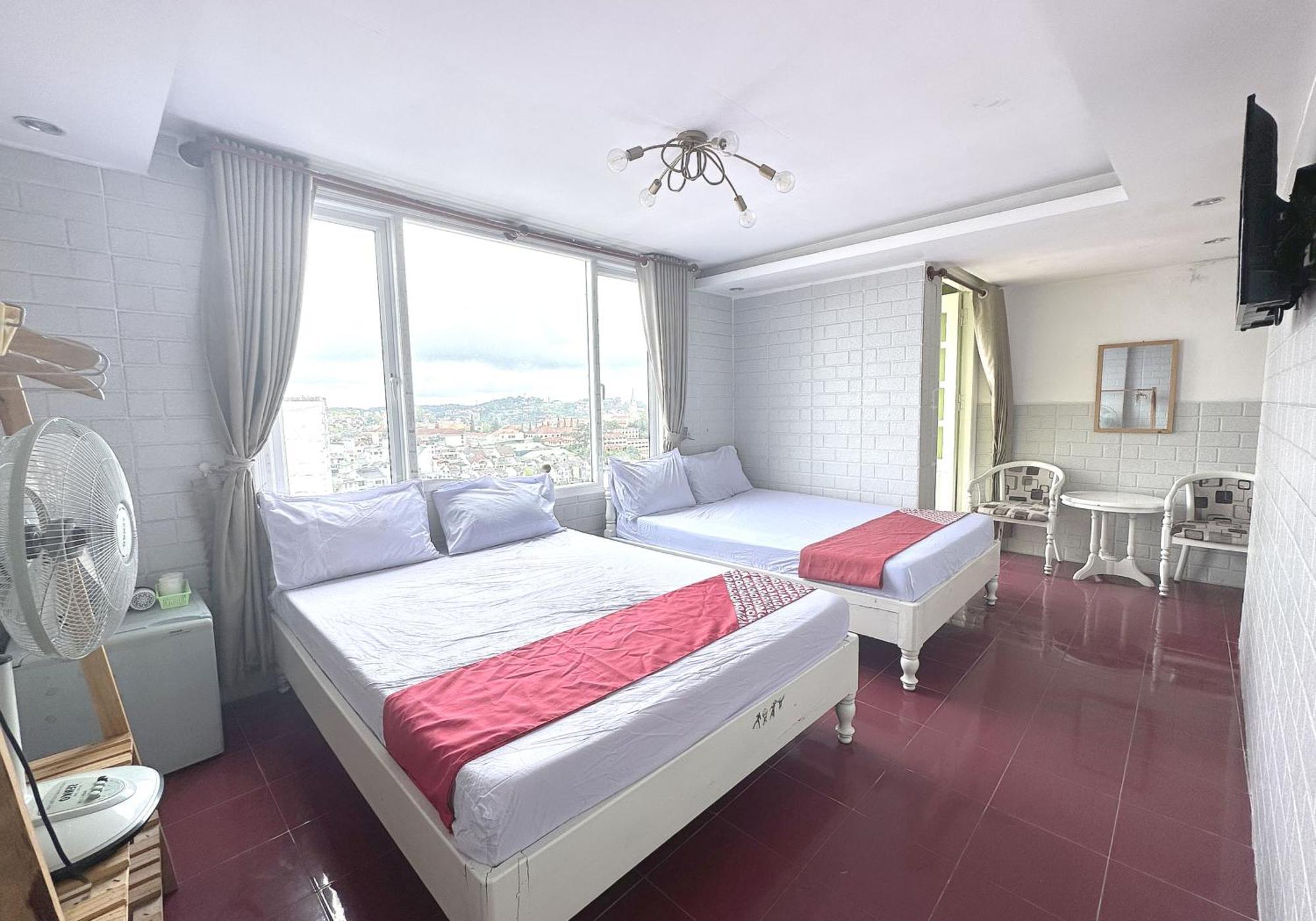 Oyo 1196 Le Vu Hotel Da Lat Zewnętrze zdjęcie