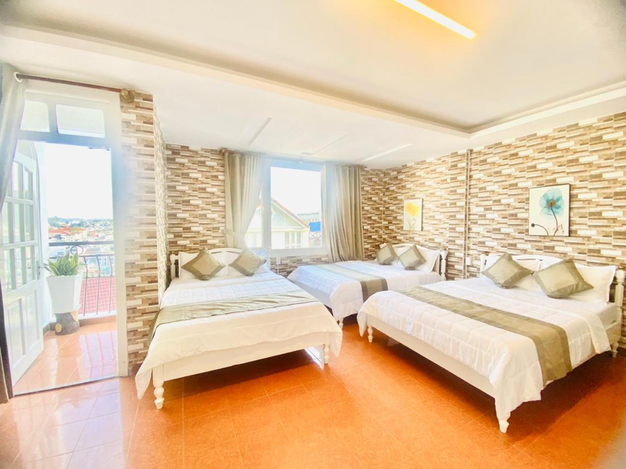 Oyo 1196 Le Vu Hotel Da Lat Zewnętrze zdjęcie